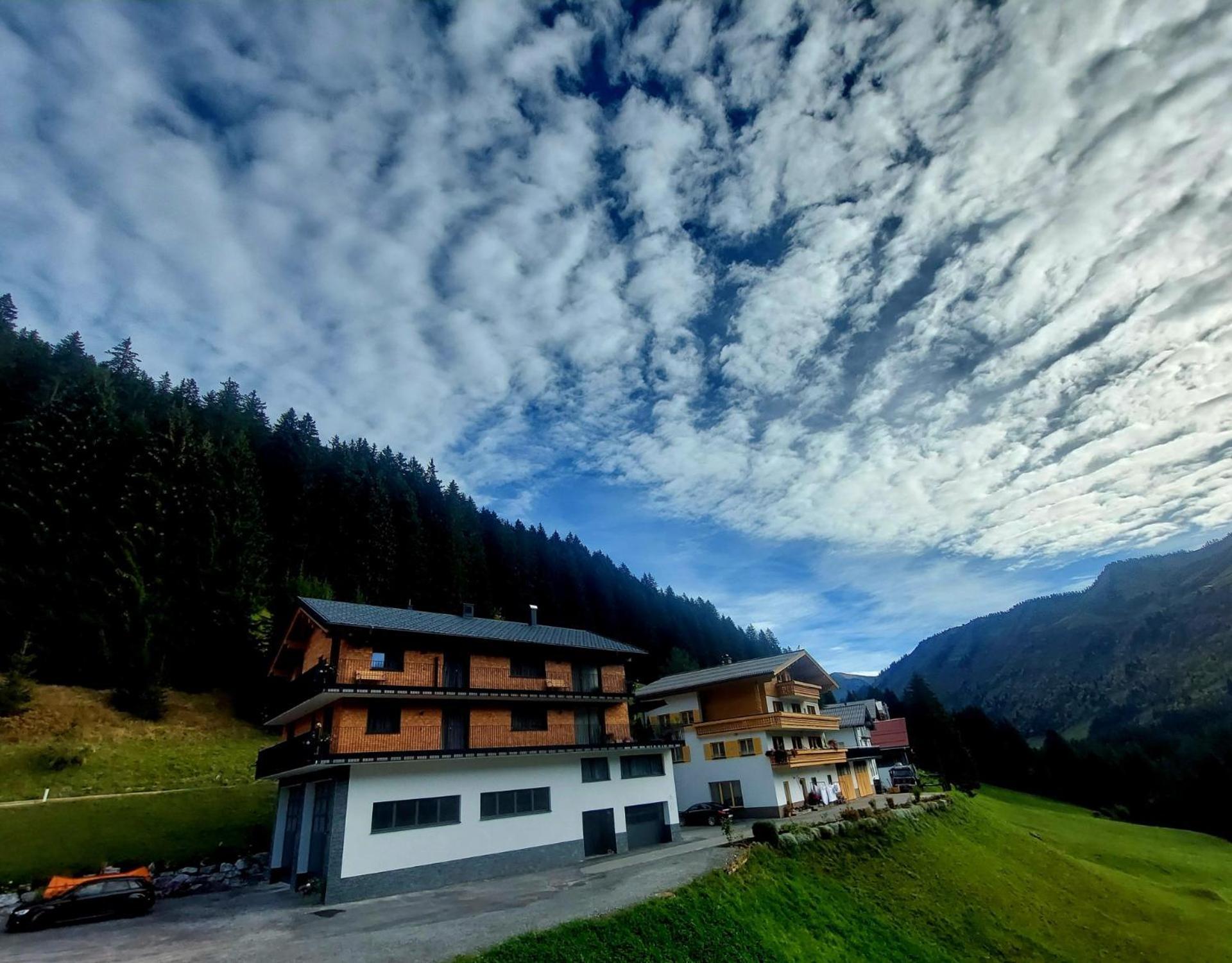 Haus Margrith Alpenblick Appartements Damuels Kültér fotó