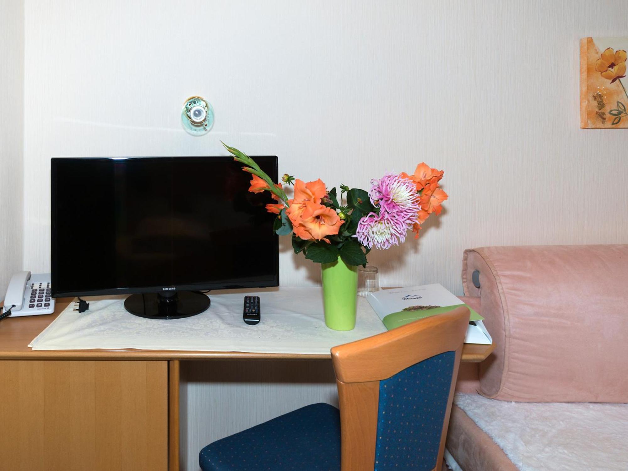 Haus Margrith Alpenblick Appartements Damuels Szoba fotó