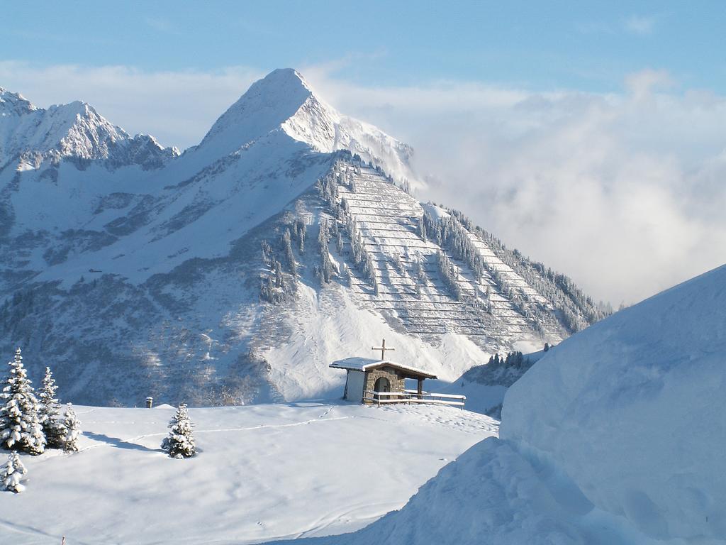 Haus Margrith Alpenblick Appartements Damuels Kültér fotó